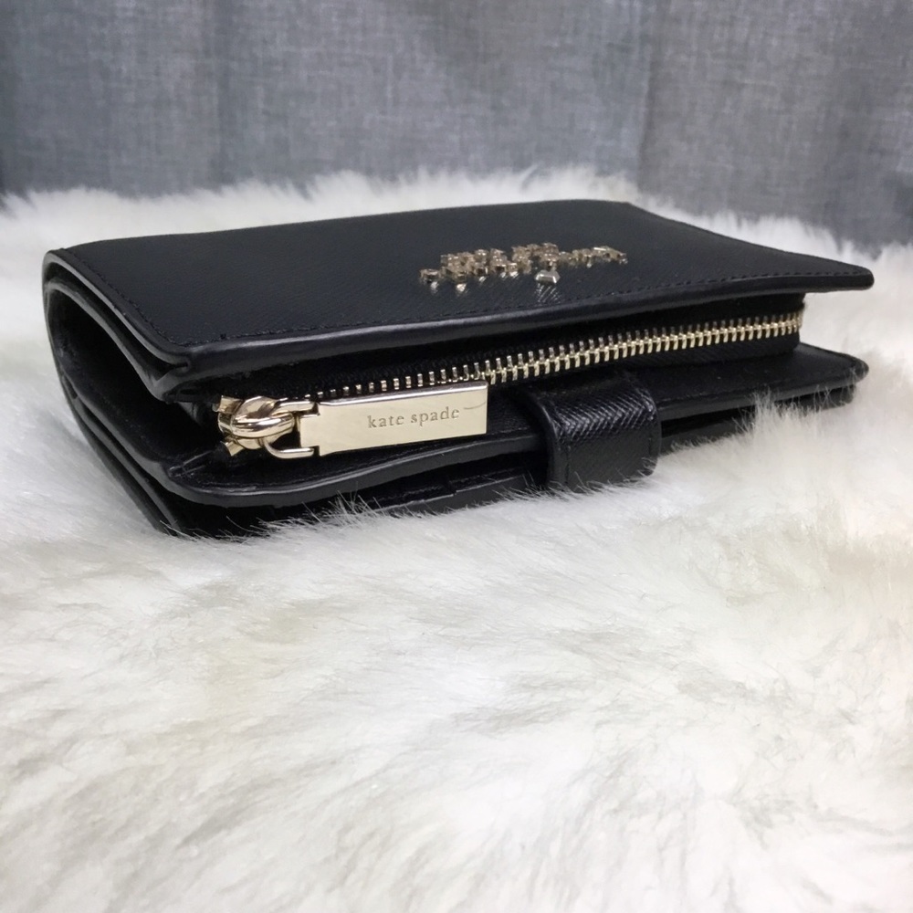 Kate Spade Wallet - Picture 6 of 11
